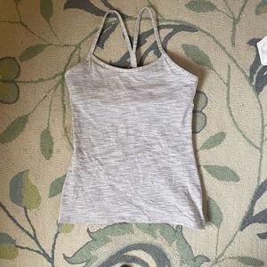 Lululemon tank size 6